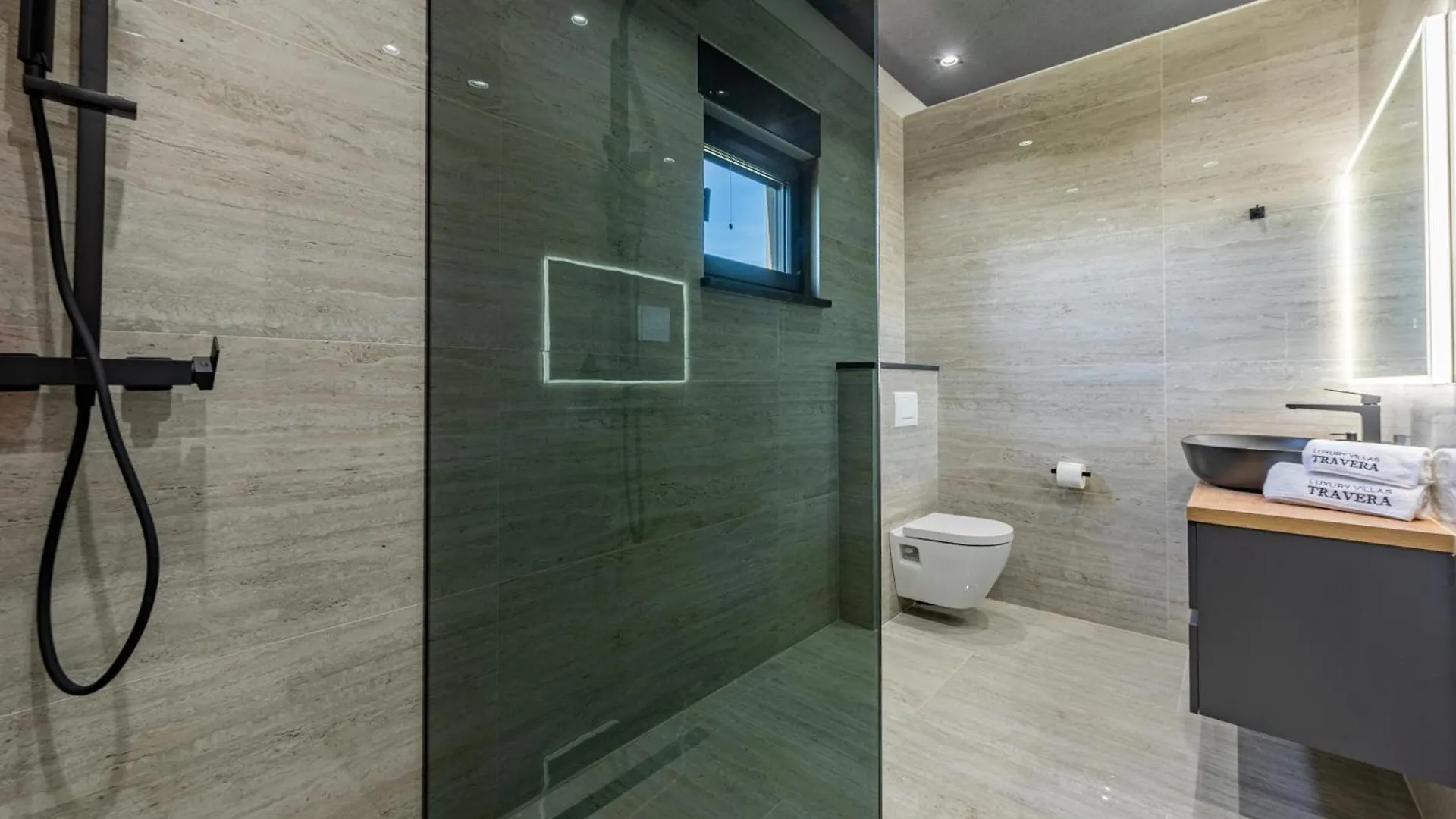 Seaside Luxury Villa With A Swimming Pool Privlaka, Zadar - 23517  Privlaka (Zadar)