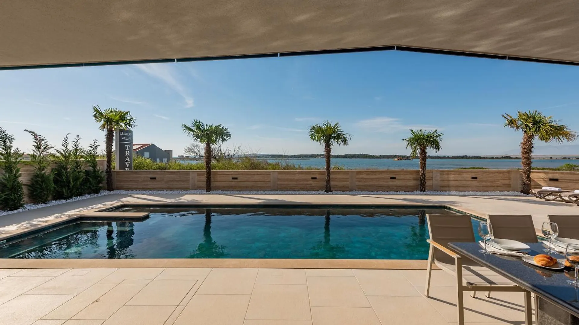 Seaside Luxury Villa With A Swimming Pool Privlaka, Zadar - 23517 0*, Privlaka (Zadar) Kroatien